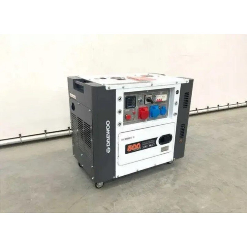 Генератор дизельний Daewoo 380В/220В 7,5 кВт / 8,1 кВт 380 В DDAE10500DSE-3G