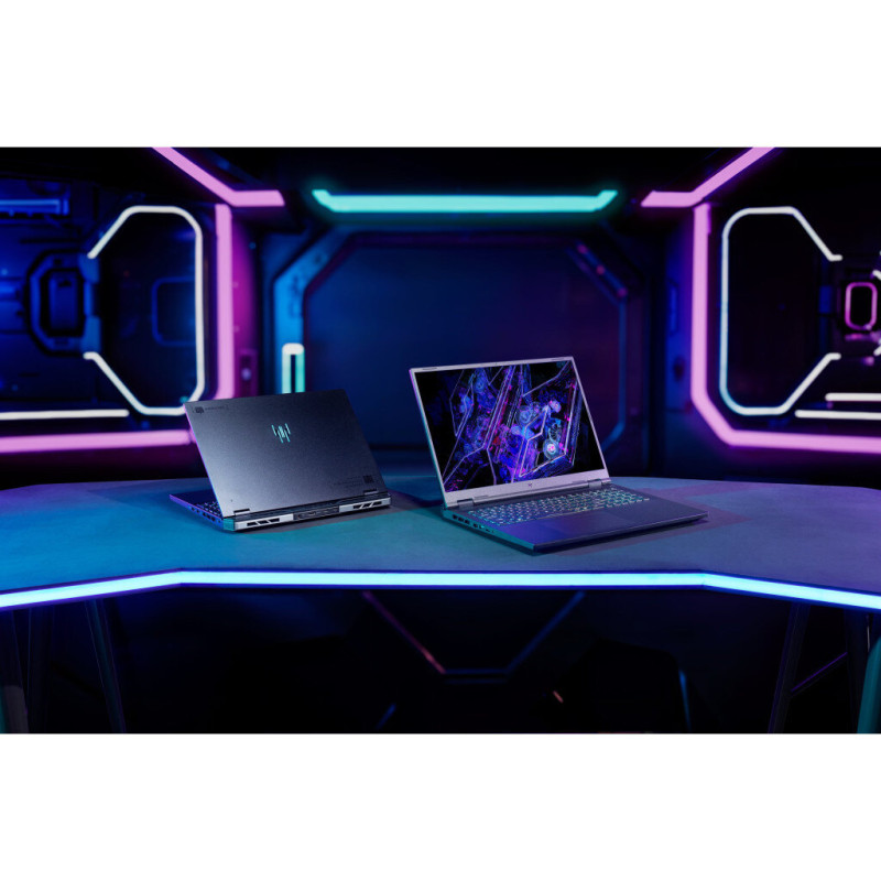 Ноутбук Acer Predator Helios Neo 18 PHN18-71 (NH.QRZEU.001)